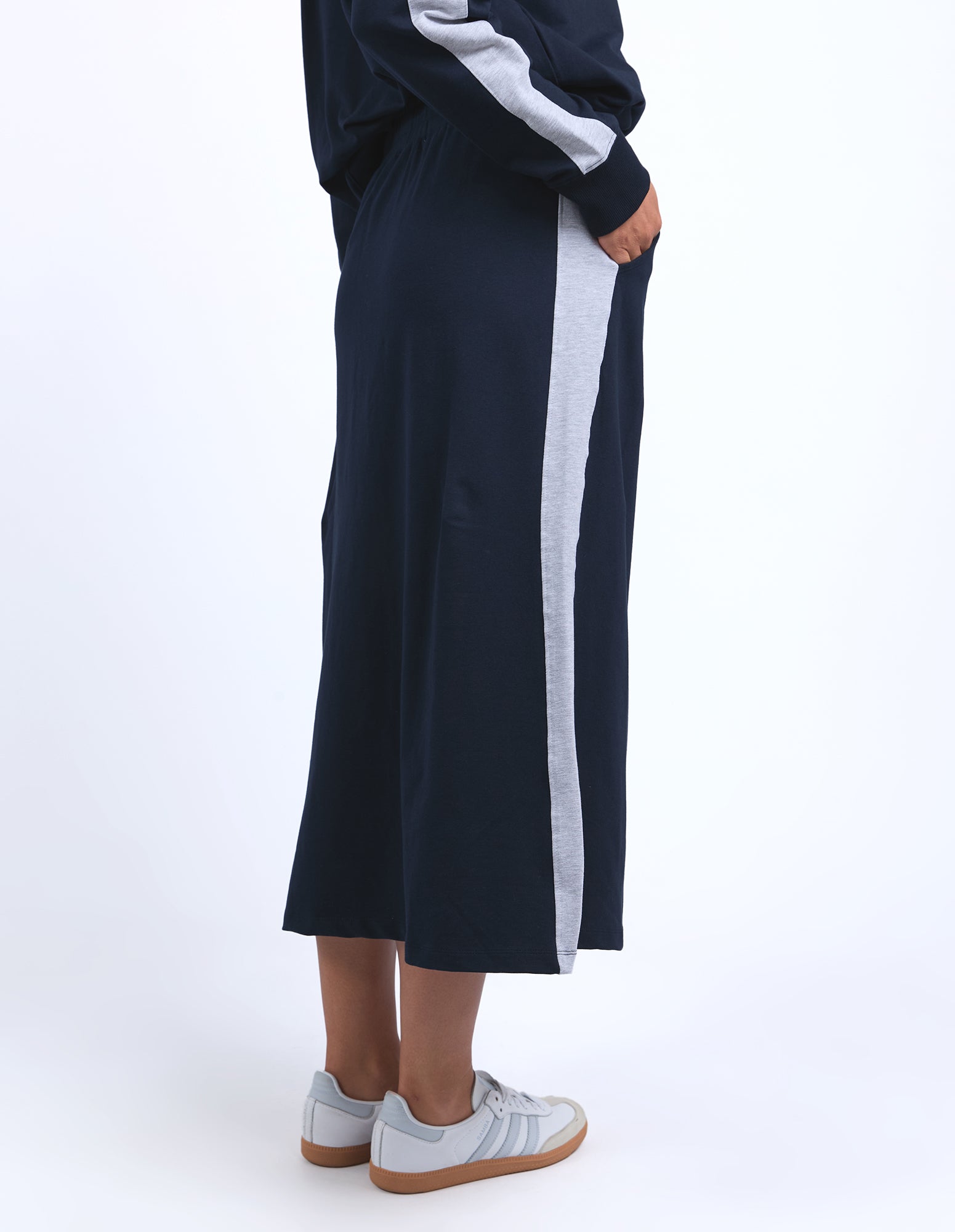 Sloane Fleece Skirt Navy