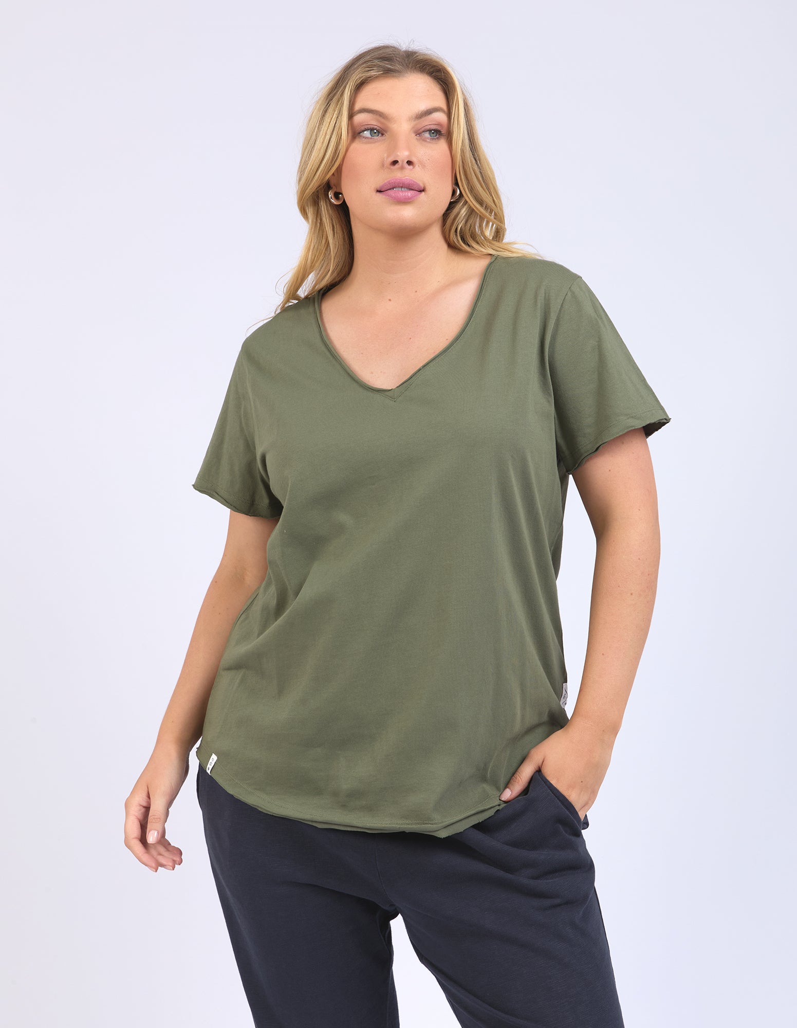 Pima Vee Tee Khaki – Elm Lifestyle