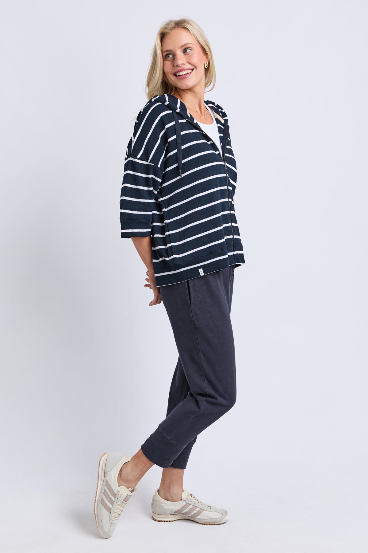 Beachy Hoodie - Stripe Navy / White Stripe