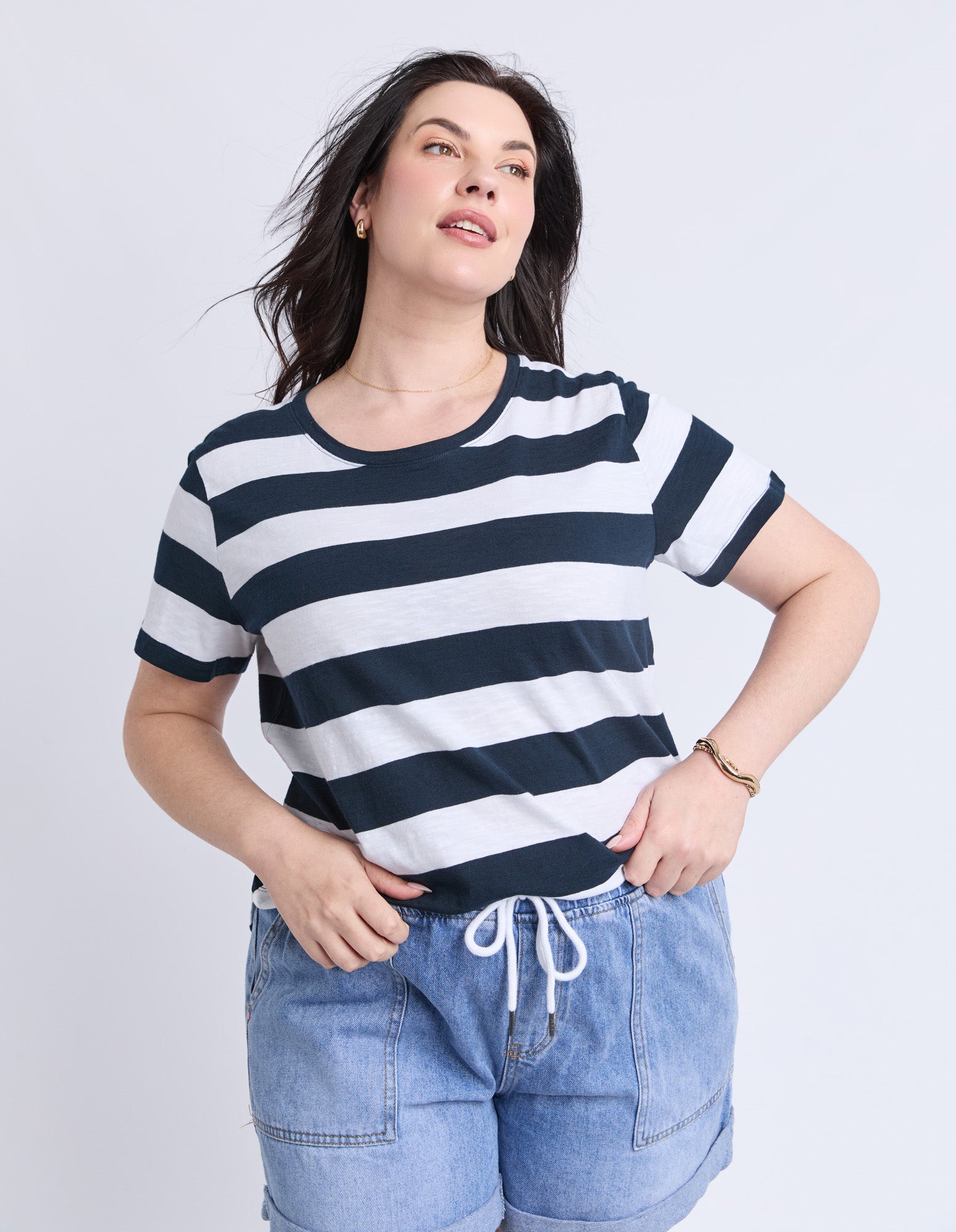 81X4519.NAVY_4_C_1770331517000
