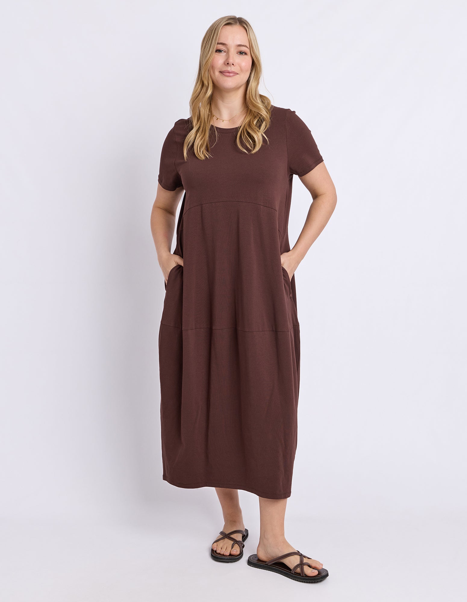 Diana Short Sleeve Dress Chocolate