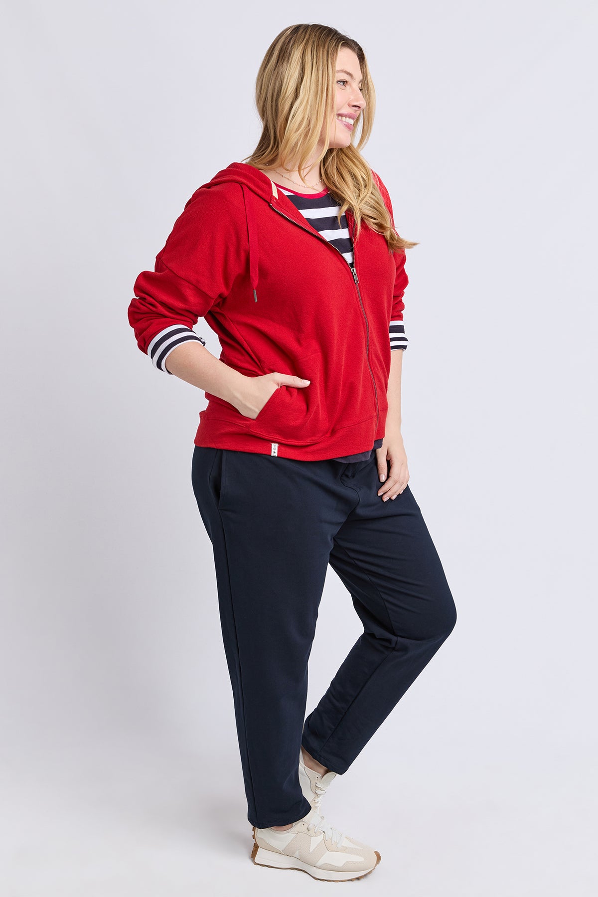 Beachy L/S Zip Hoodie Cranberry