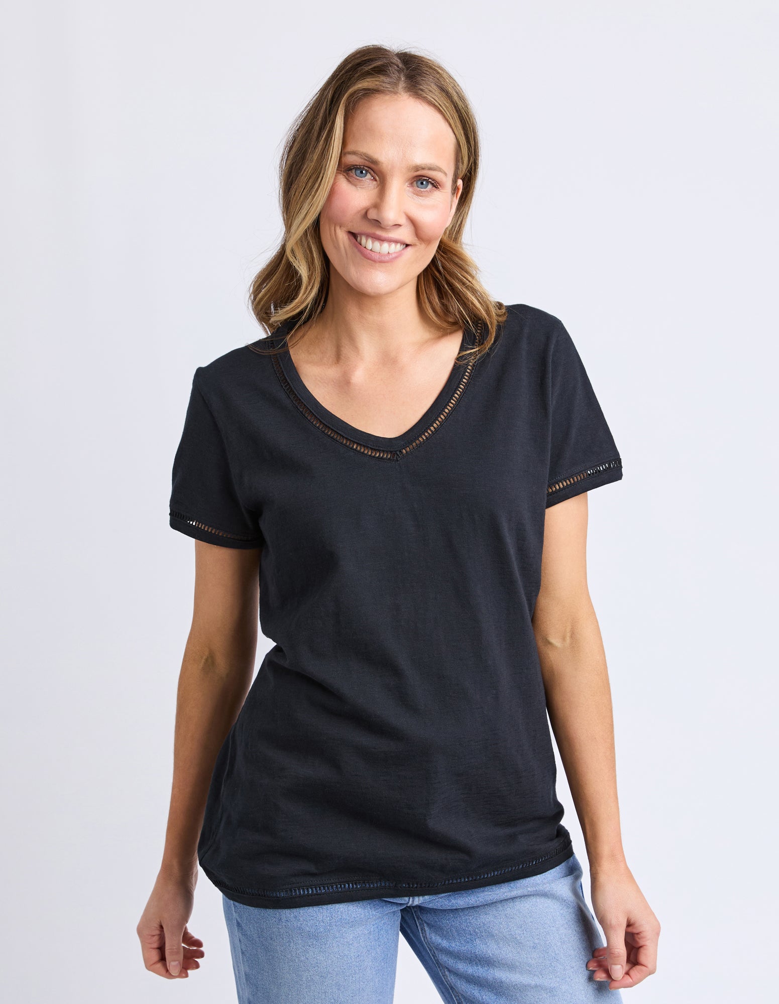 Victoria Short Sleeve Tee Black