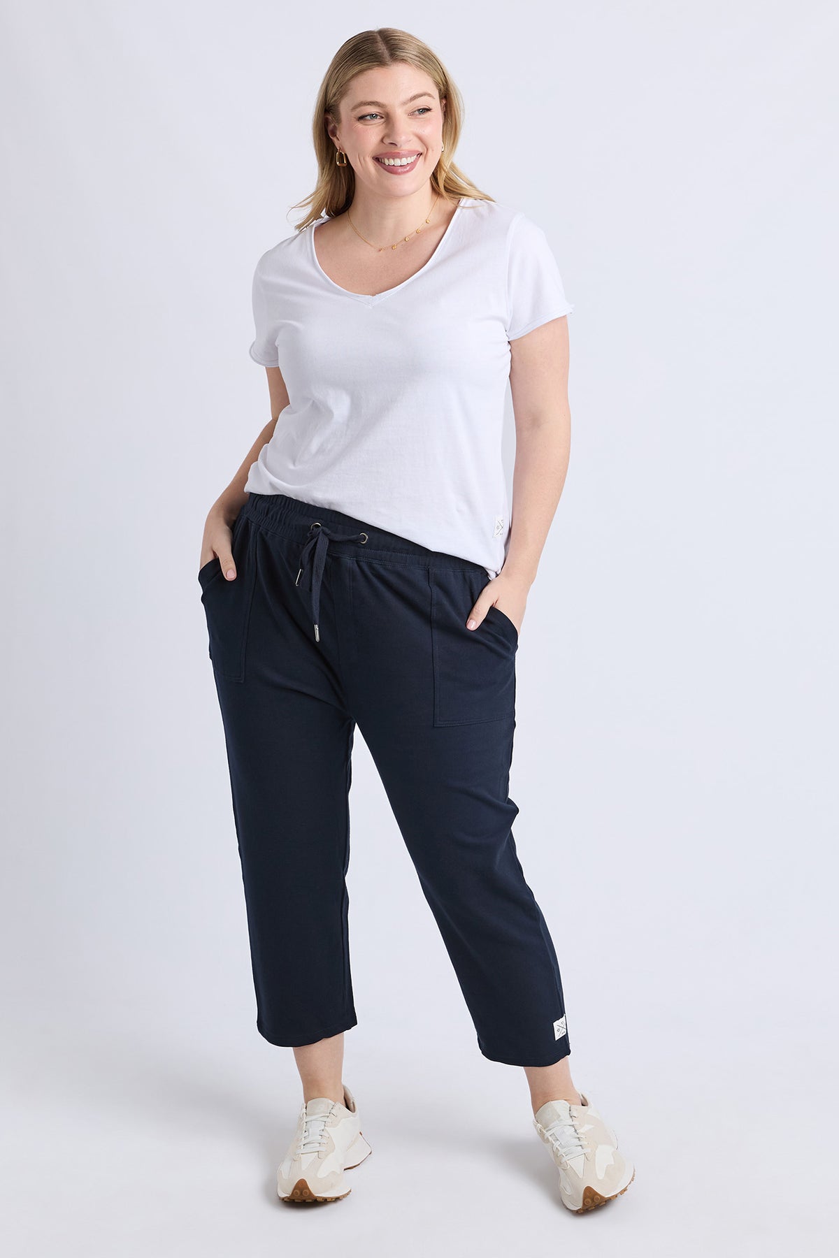 81X4560.NAVY_2_C_1769555461000