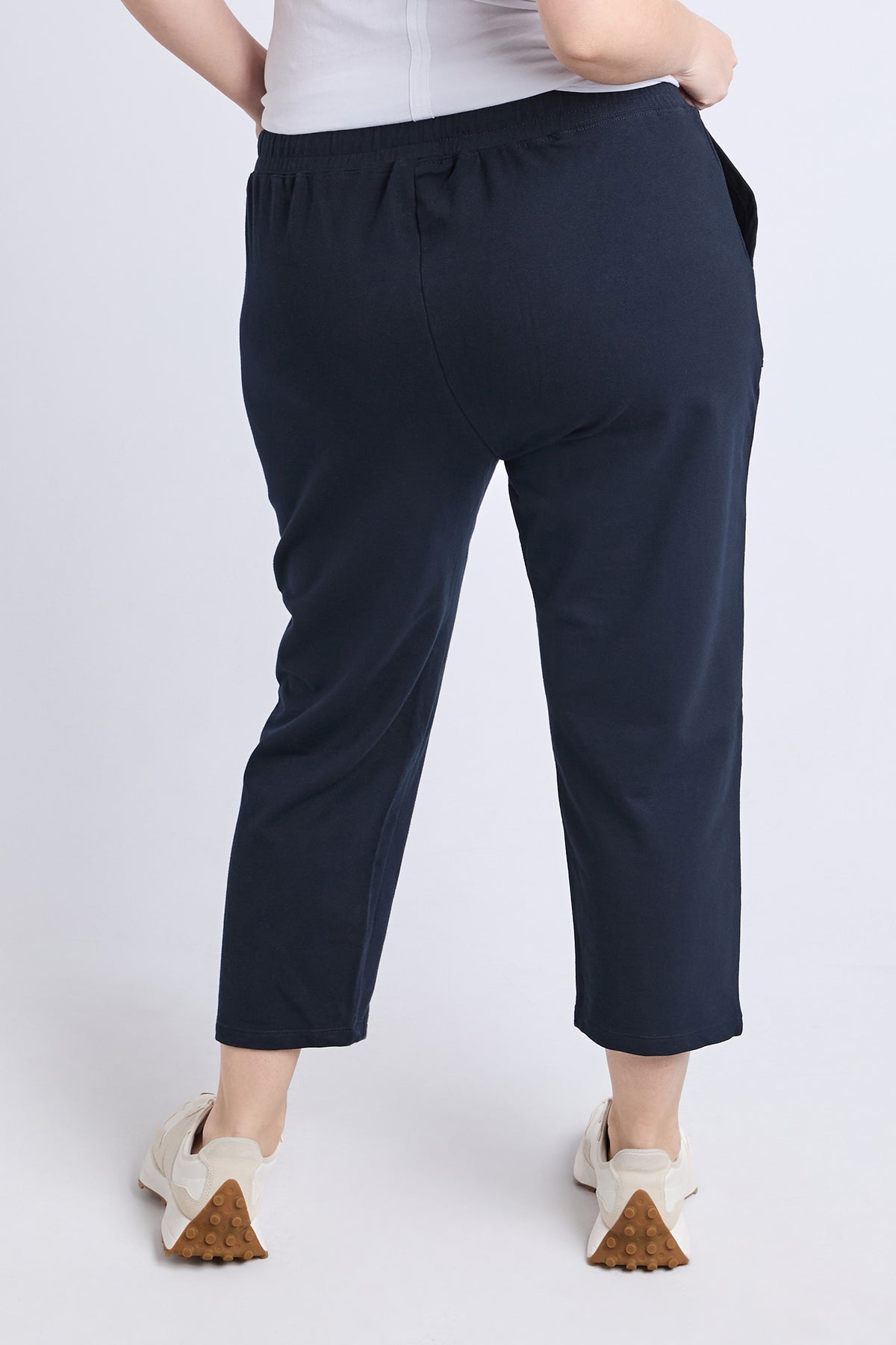 81X4560.NAVY_3_C_1769555458000