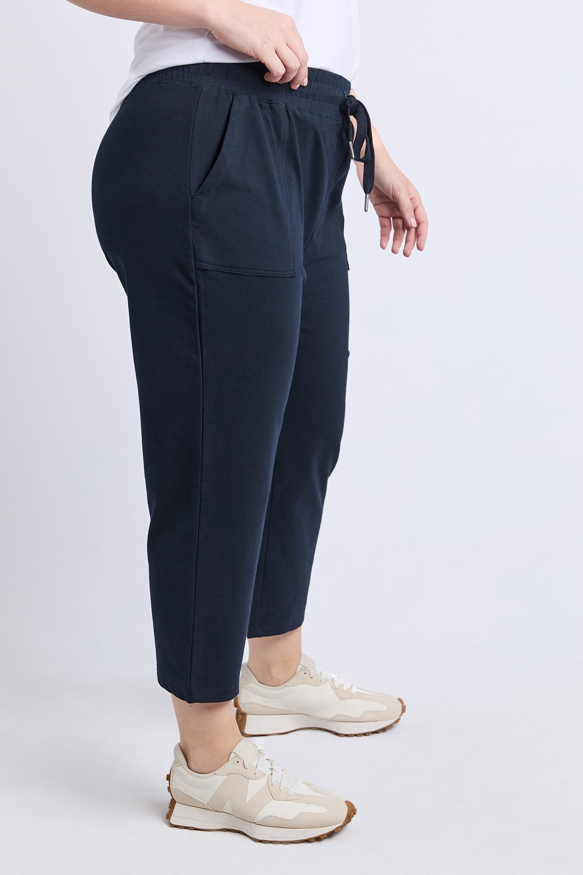 81X4560.NAVY_4_C_1769555461000