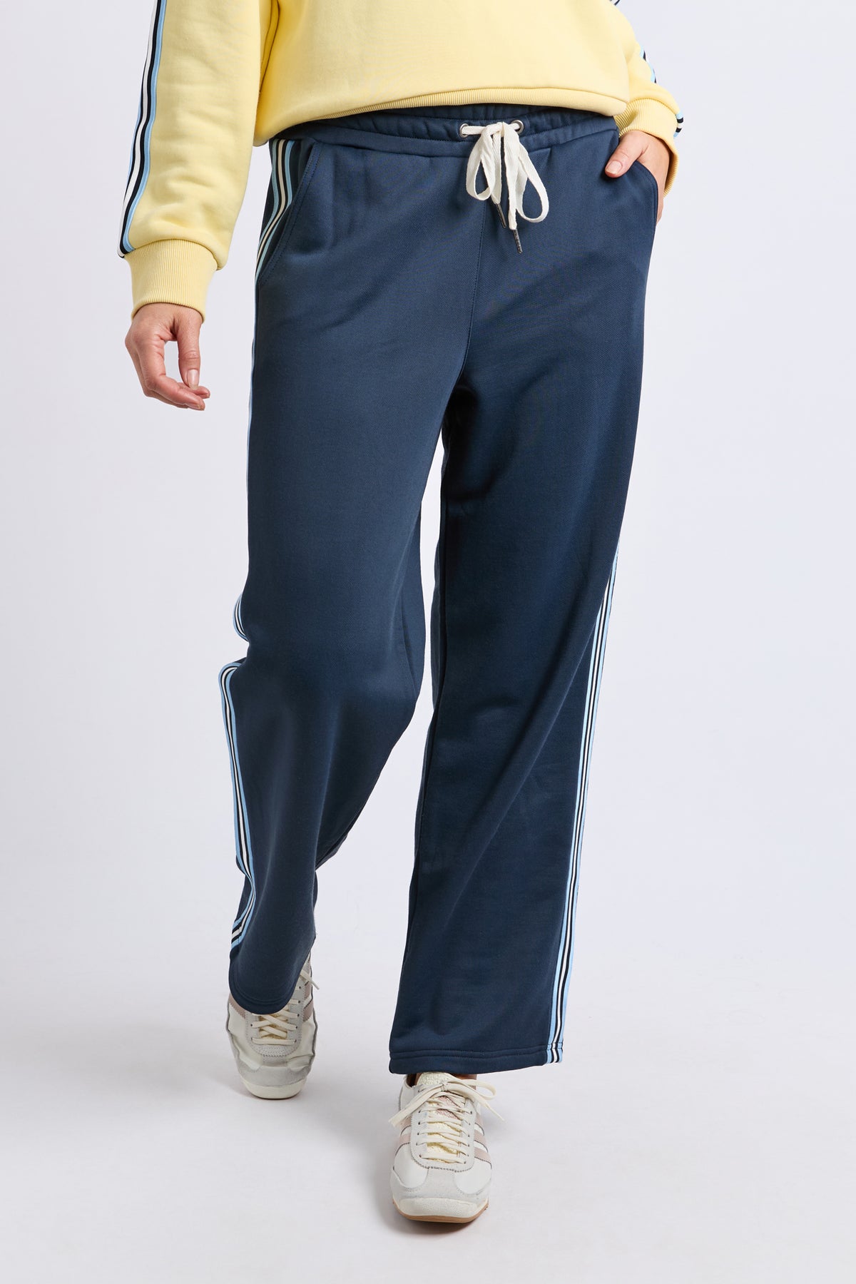 Amara Trackpant Dark Sapphire