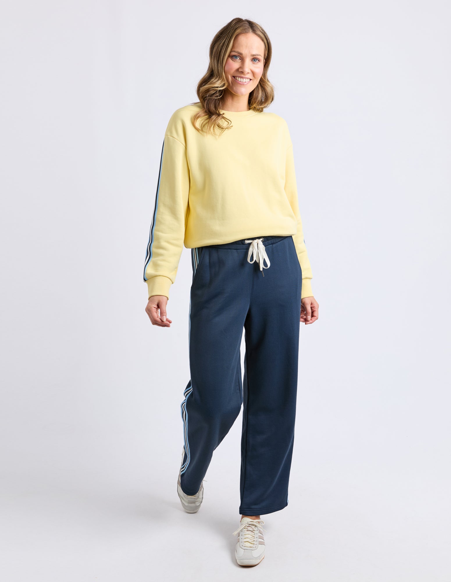 Amara Trackpant Dark Sapphire