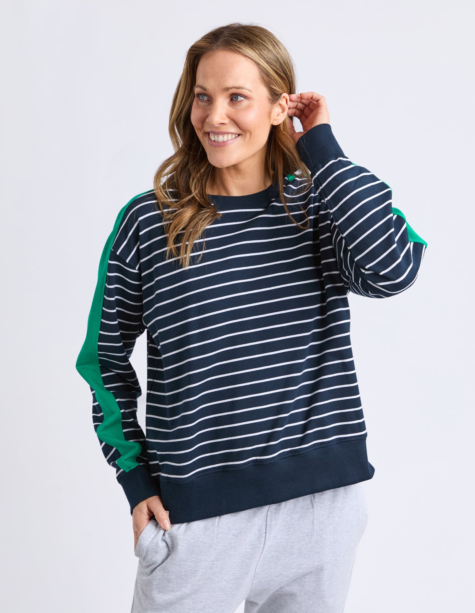 81X4567.NAVY_1_1770331298000