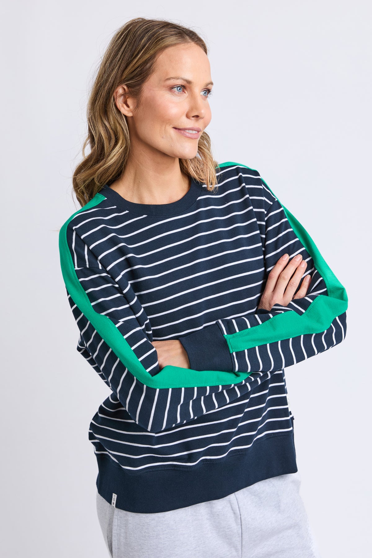 81X4567.NAVY_4_1770331299000