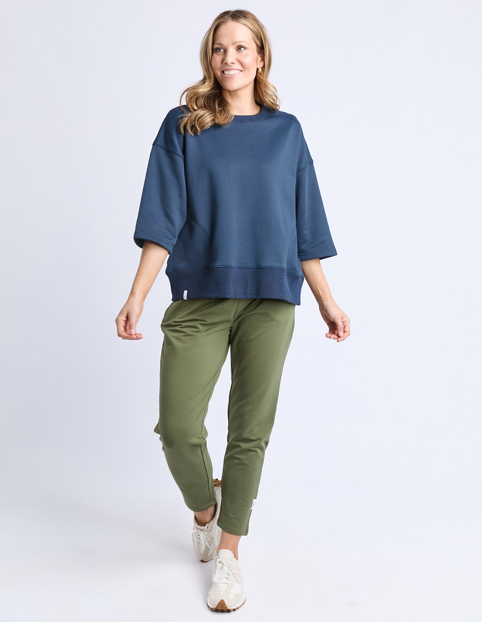 Ines Sweat Navy