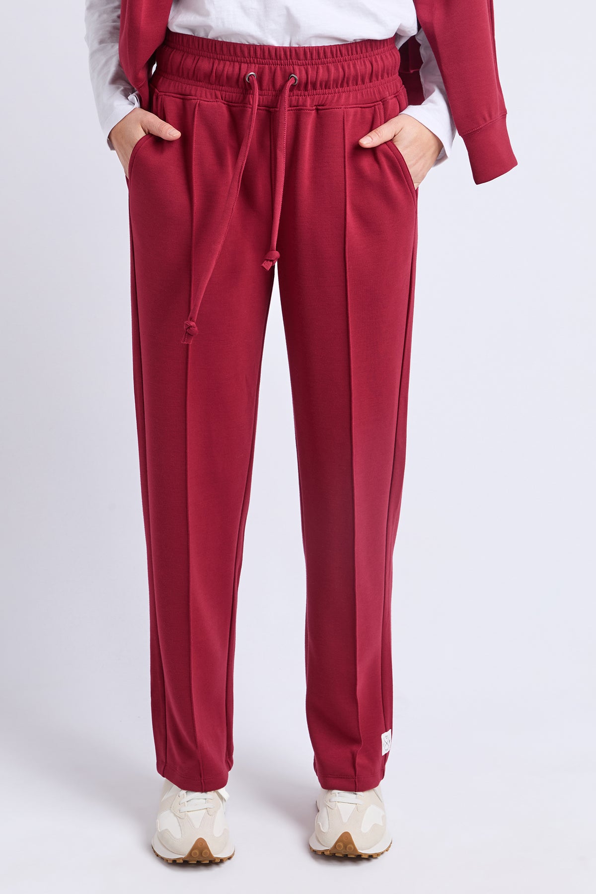 Lucie Trackpant Maroon