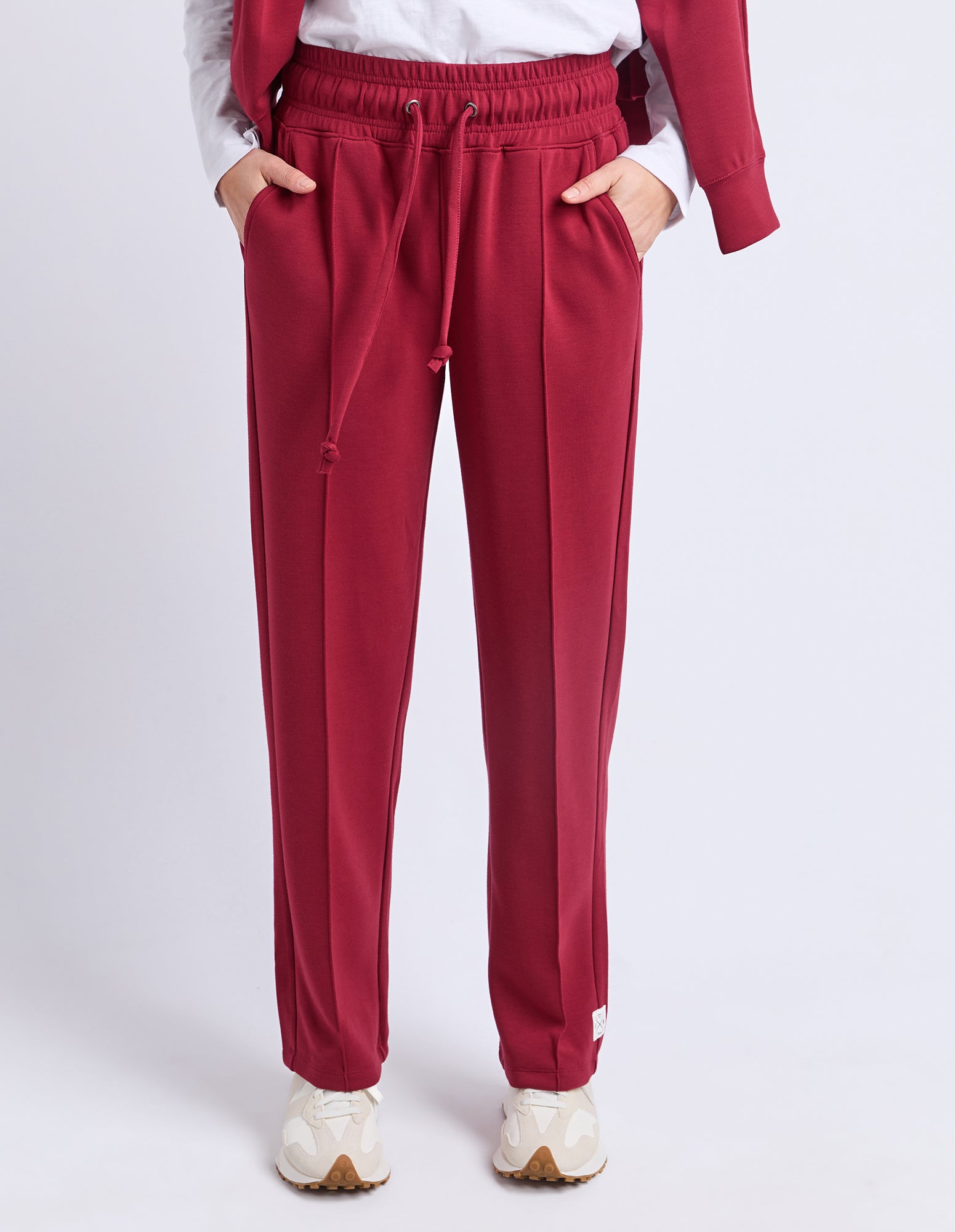 Lucie Trackpant Maroon