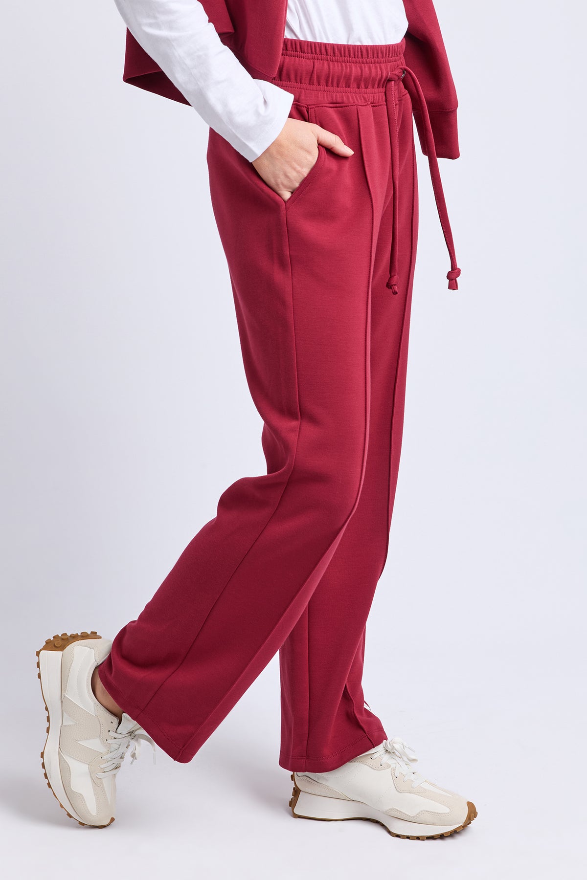 Lucie Trackpant Maroon