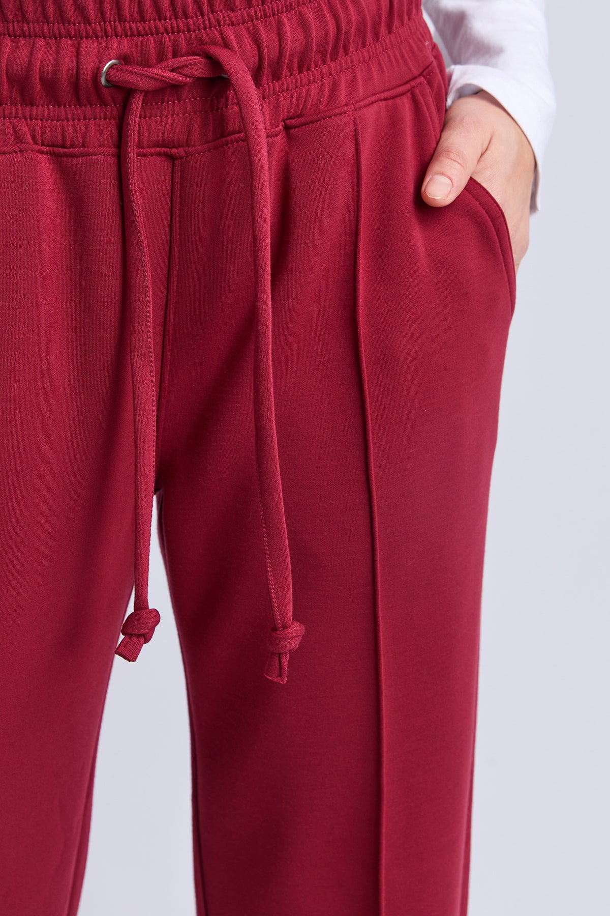 Lucie Trackpant Maroon