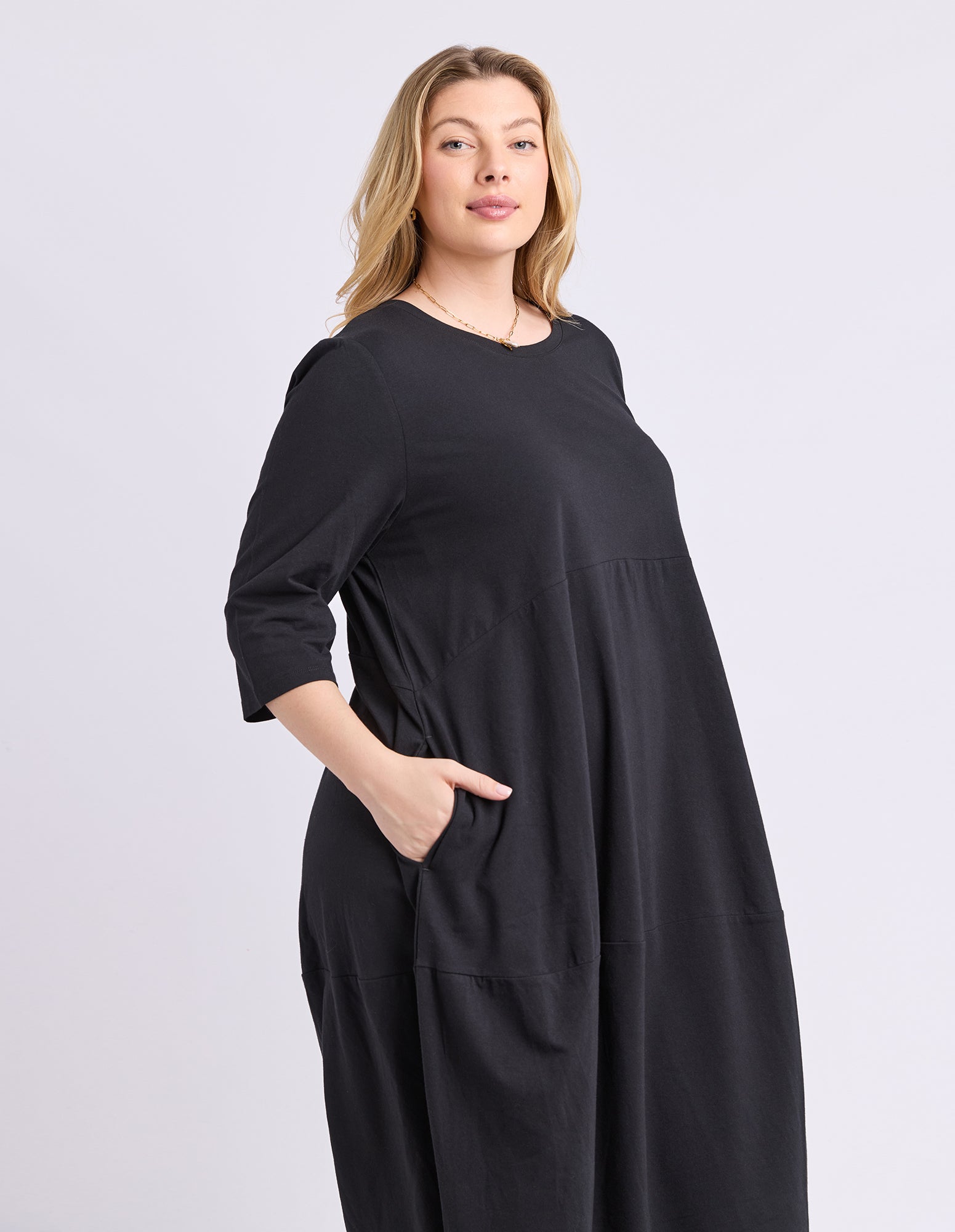 Diana Dress 3/4 Sleeve Black