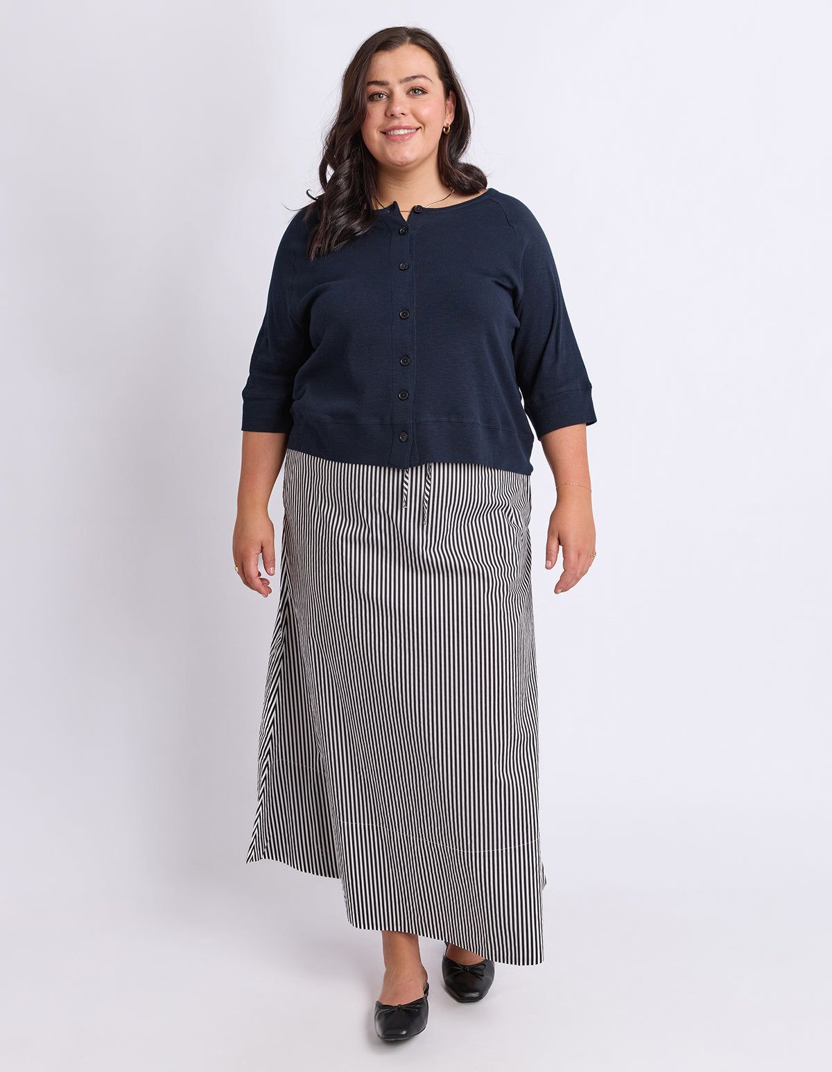 Yvette Short Sleeve Cardi Navy