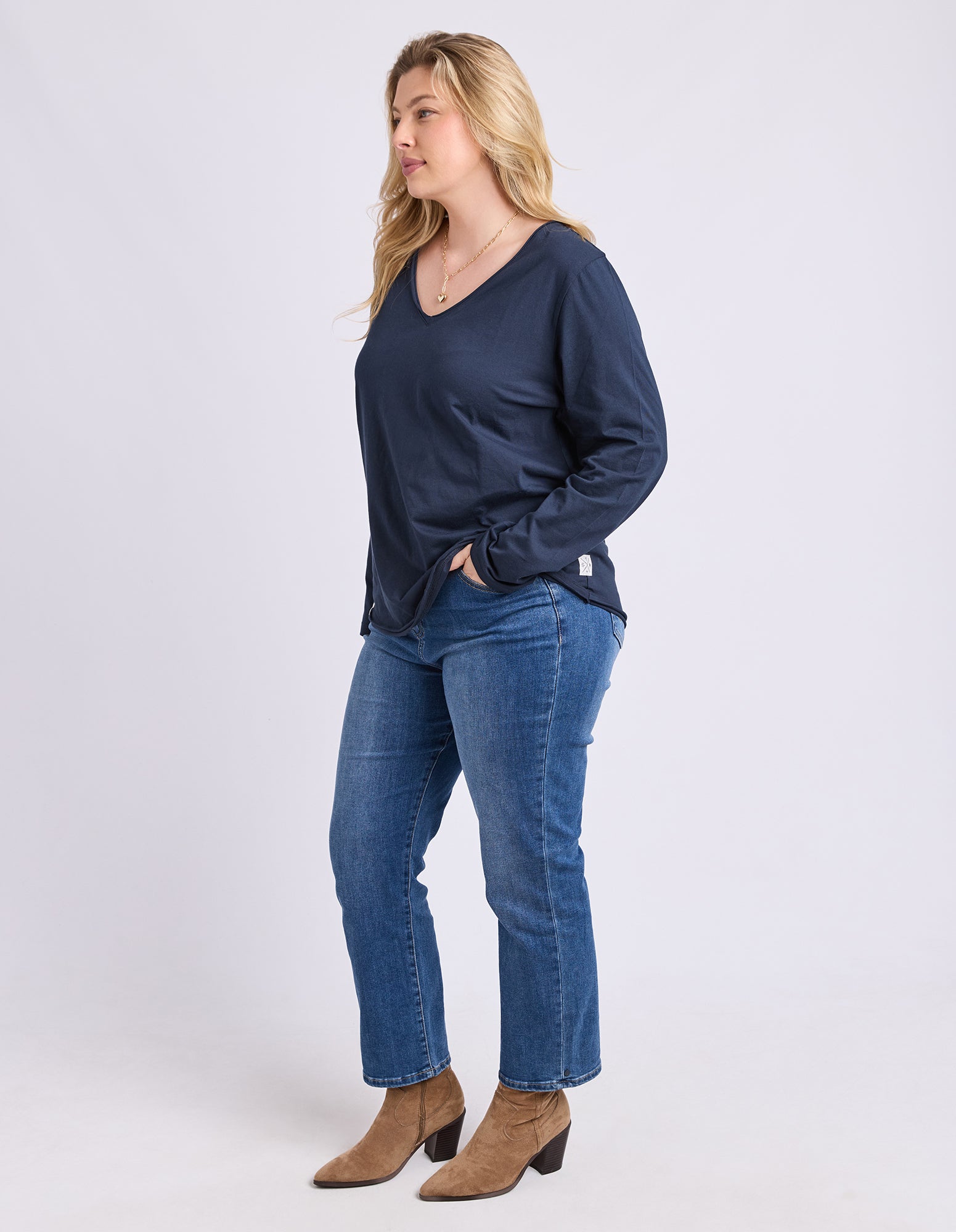 Pima Long Sleeve Vee Tee Navy