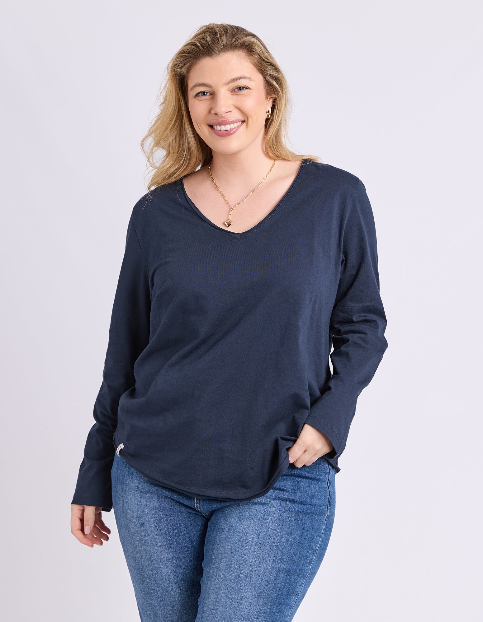 Pima Long Sleeve Vee Tee Navy