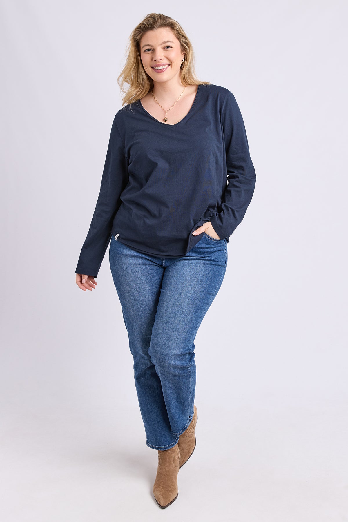 Pima Long Sleeve Vee Tee Navy