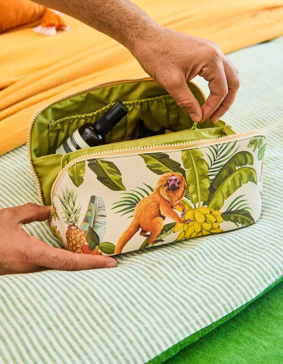 Brazilian Summer Cosmetic Bag Multicoloured