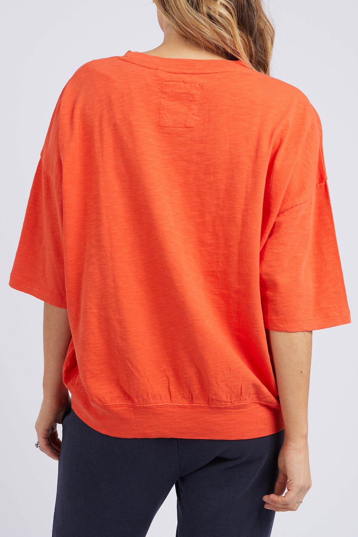 Mazie Sweat Tangello Elm Lifestyle